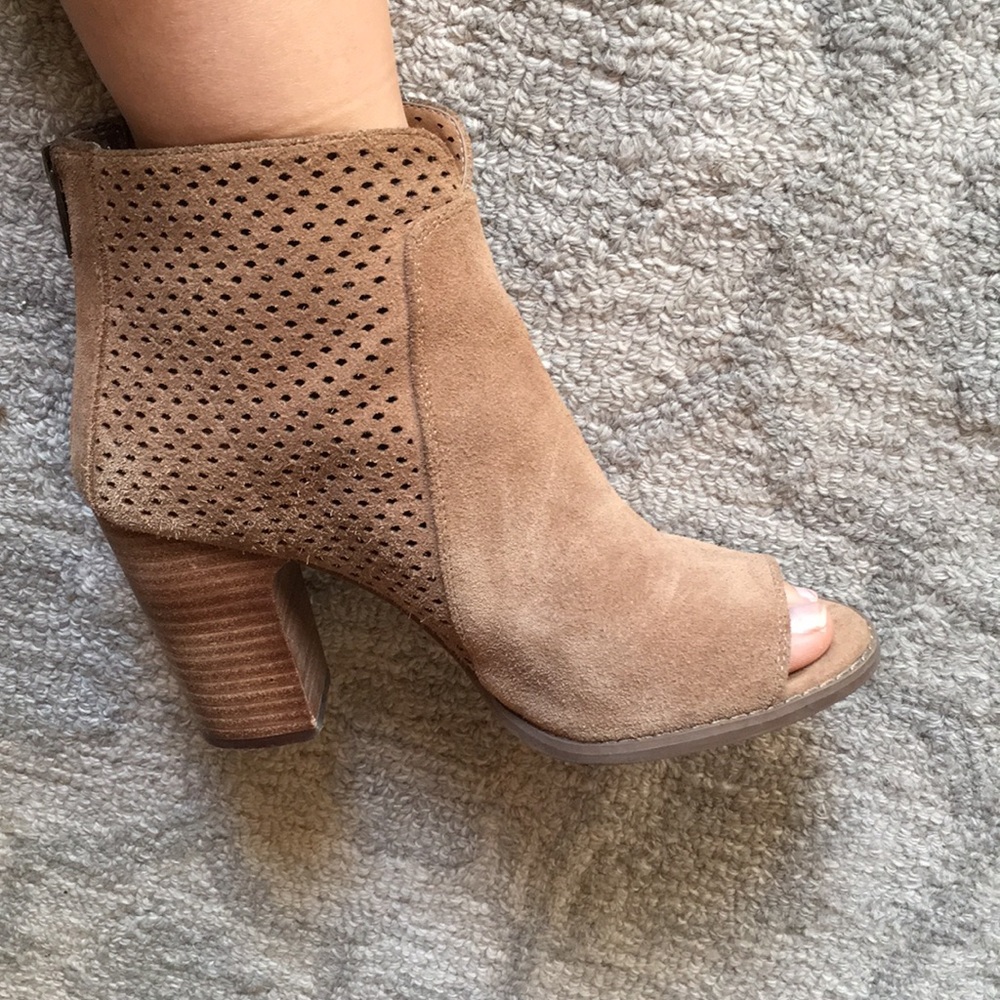 Lucky brand suede leather booties